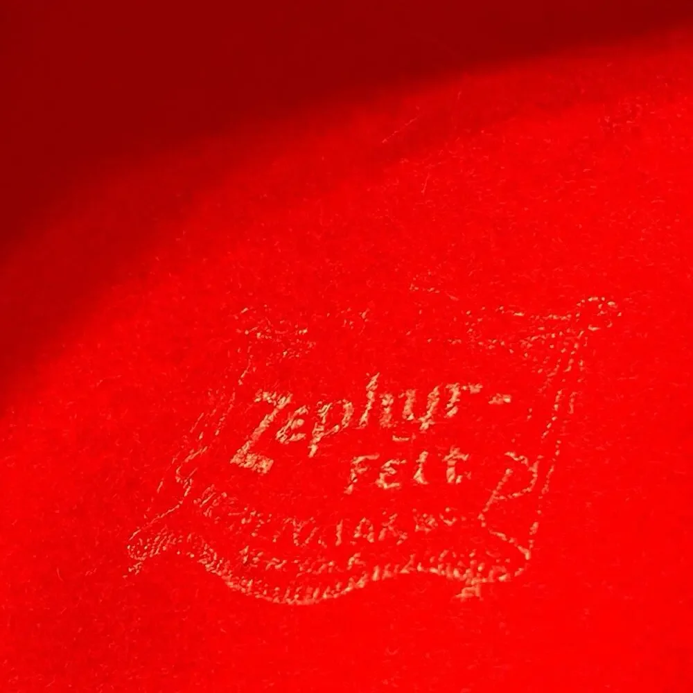 Zephyr Cloche Hat Vintage Felted Fur or Wool Women Size 6 3/4 Red Librarian Chic - Picture 7 of 10